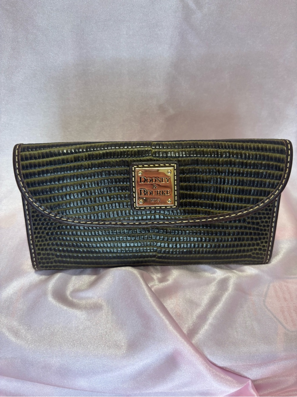 Dooney & Bourke Black Lizard-Embossed Wallet with Gold Plaque